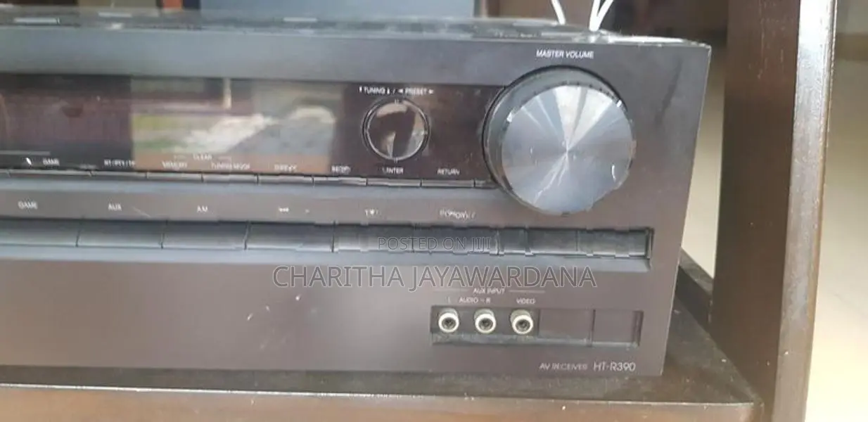 Onkyo AV Receiver HT-R390 with Power Full JBL 2 Speaker