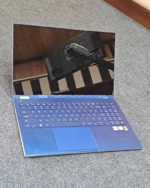 Samsung Intel Core i7 Laptop