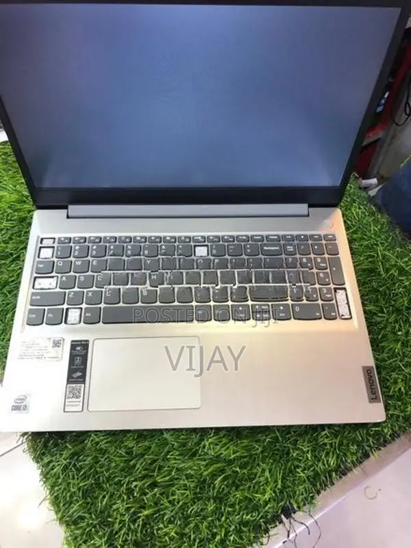 Lenovo 81WE Laptop