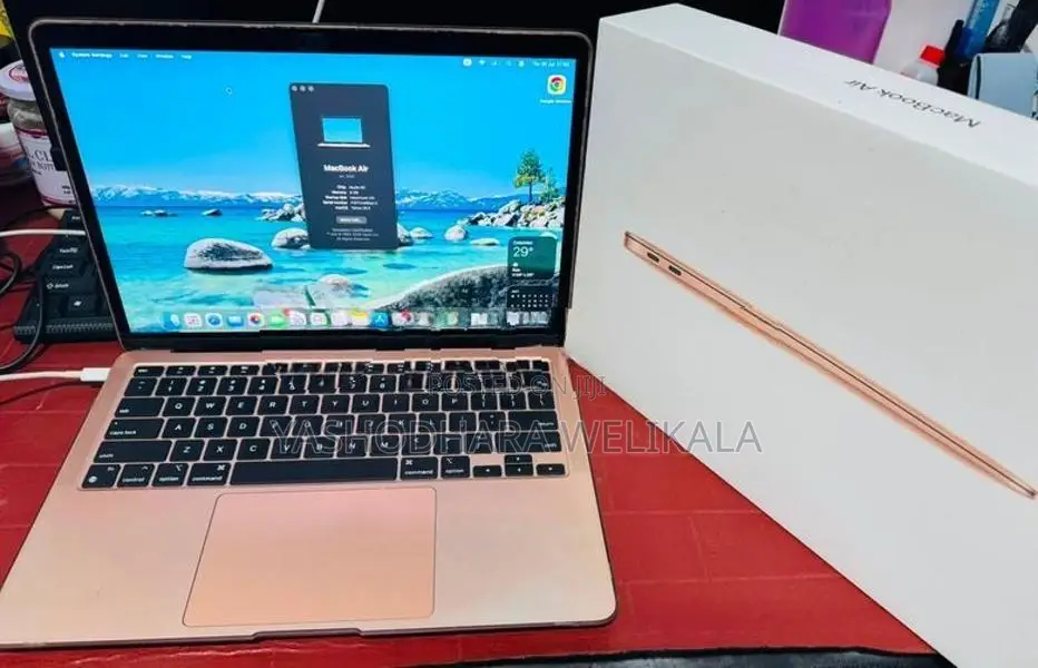 MacBook Air M1 8GB 512GB – Full Box Excellent Condition