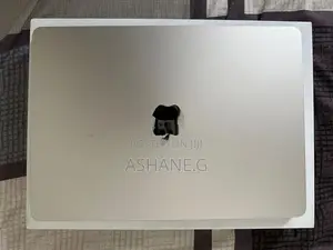 MacBook Air M4 Bundle