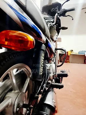 Bajaj CT 100 ES 2021 Blue