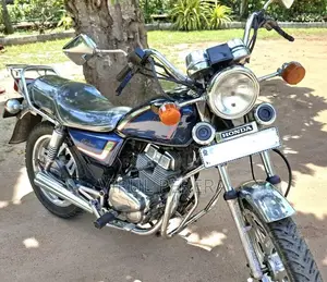 Honda LA CUSTOM 1999 Motorbike (Used)