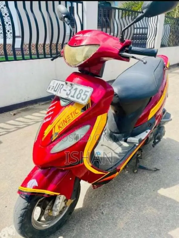 Kinetic Scooty 2008 Motorbike (Used)