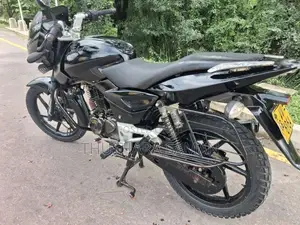 Bajaj Pulsar 150 2010 Motorbike (Used)