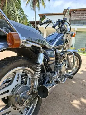 Honda LA CUSTOM 1999 Motorbike (Used)