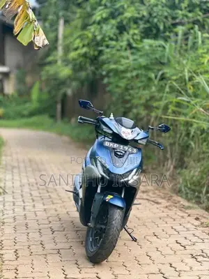 Hero Xoom 125r 2025 Motorbike (Used)