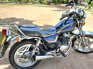 Honda LA CUSTOM 1999 Motorbike (Used)