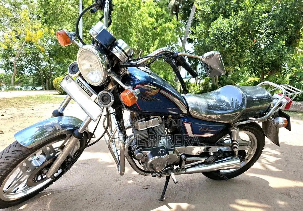 Honda LA CUSTOM 1999 Motorbike (Used)
