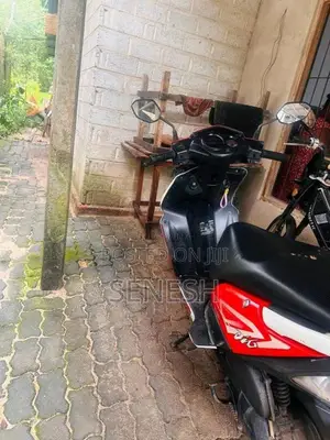 Honda Dio Scv110 2015 Motorbike (Used)