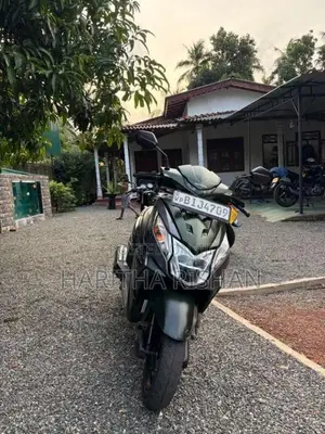 Honda Dio 2019 Motorbike (Used)