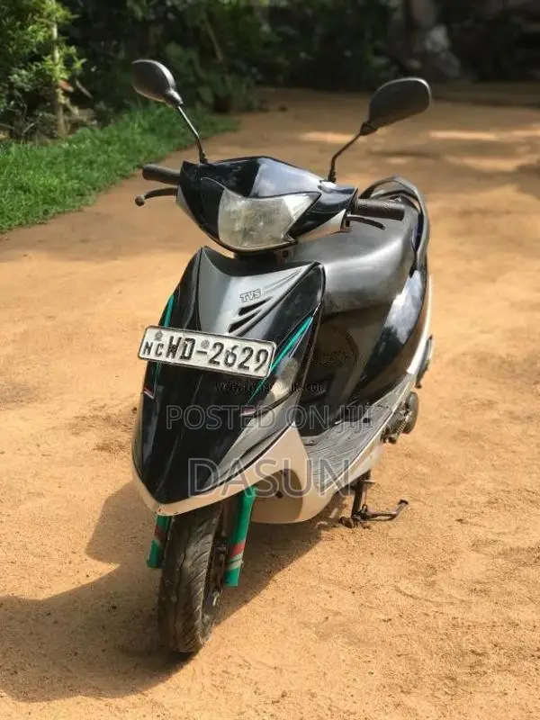 TVS Scooty Streak 2010 Motorbike (Used)