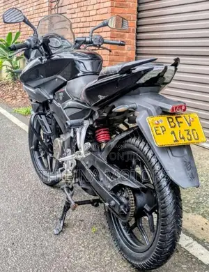 Bajaj AS 150 2016 Motorbike (Used)