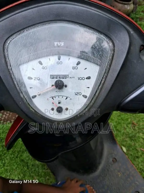 TVS Zest 2015 Motorbike (Used)