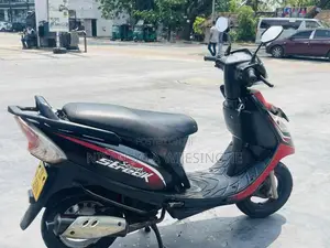 TVS Scooty Streak 2012 Motorbike (Used)