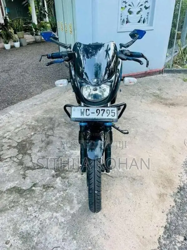 Bajaj Pulsar 2010 Motorbike (Used)