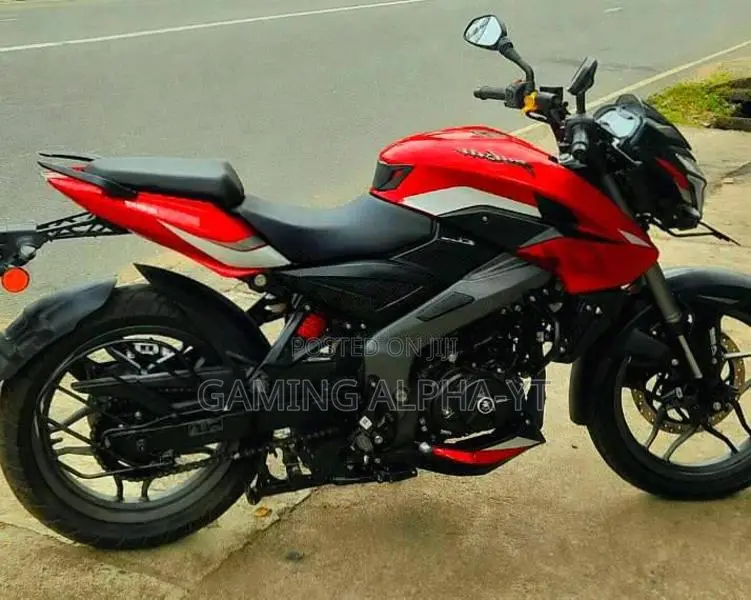 Bajaj NS200 Bs7 2025 Motorbike (Used)
