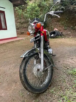 Honda CD125 1980 Motorbike (Used)