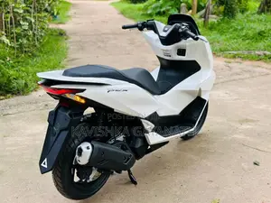 Honda Pcx 2025 Motorbike Unregistered (Recondition)
