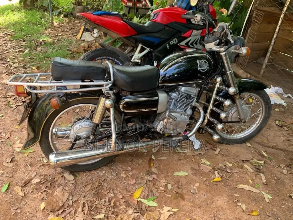 Honda Cd 125 Twin 1985 Motorbike (Used)