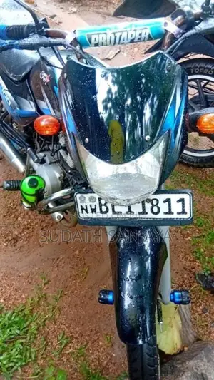 Bajaj CT-100 2016 Motorbike (Used)