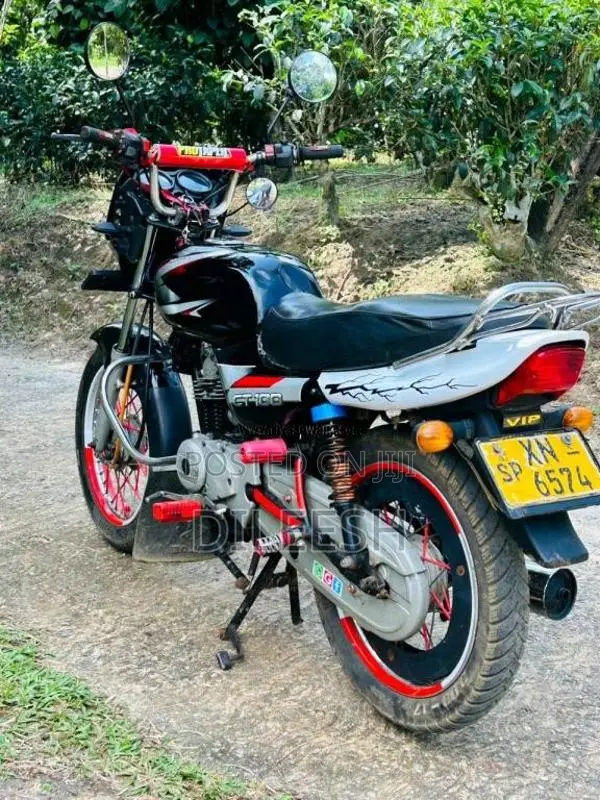 Bajaj CT-100 2012 Motorbike (Used)