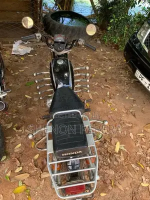 Honda Cd 125 Twin 1985 Motorbike (Used)
