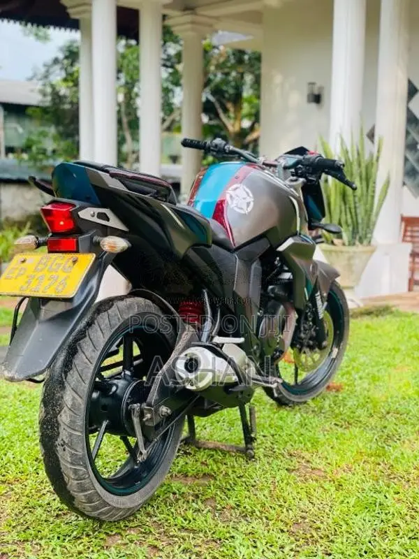 Yamaha Fz Version 2.0 2018 Motorbike (Used)