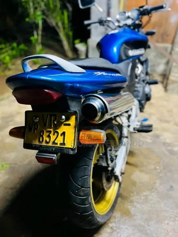 Honda Hornet 2010 Motorbike (Used)