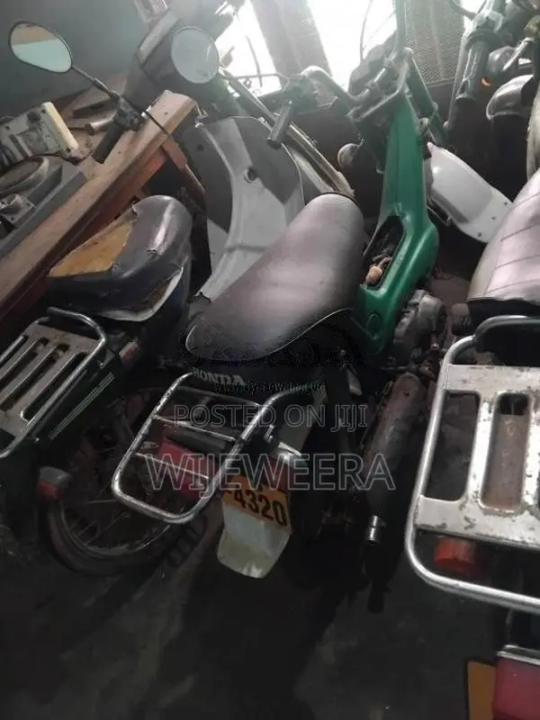 Honda Chaly 1994 Motorbike (Used)