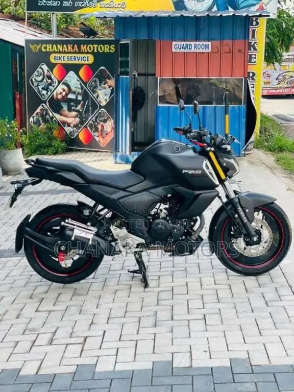 Yamaha FZ-S V4 2025 Motorbike (Used)