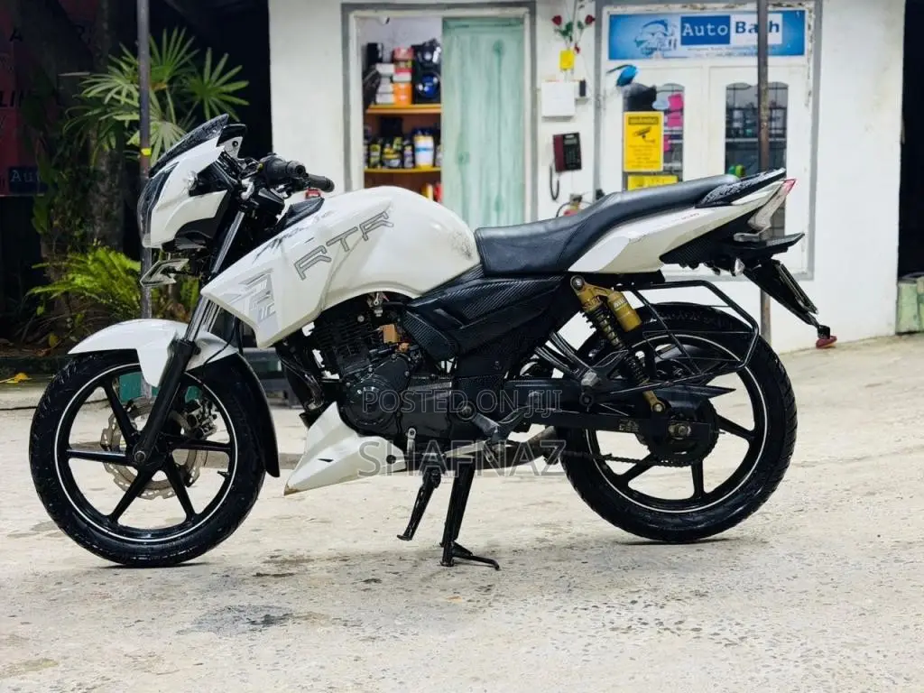 TVS Apache 180 2017 Motorbike (Used)