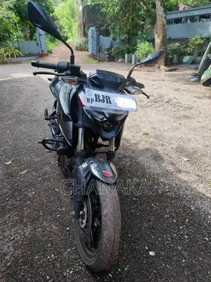 Bajaj Pulsar N160 2025 Motorbike (Used)