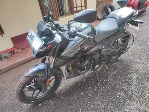 Bajaj Pulsar N160 2025 Motorbike (Used)
