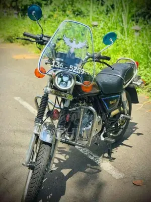 Suzuki GN125 1980 Motorbike (Used)