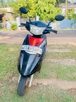 TVS Scooty Streak 2012 Motorbike (Used)