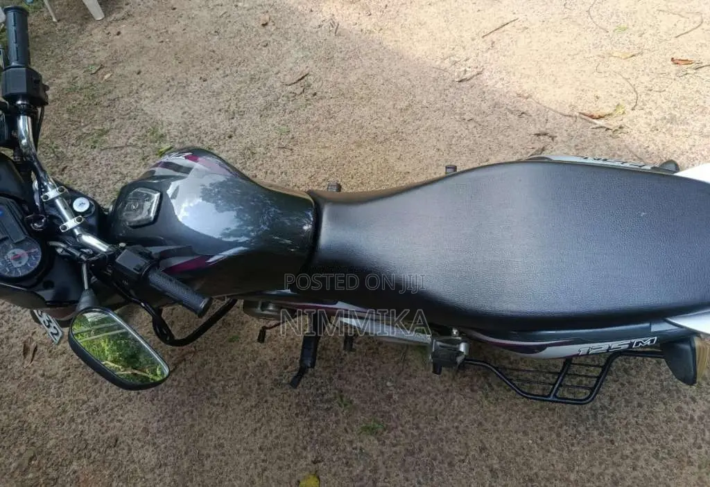 Bajaj Discover 125 2014 Motorbike (Used)