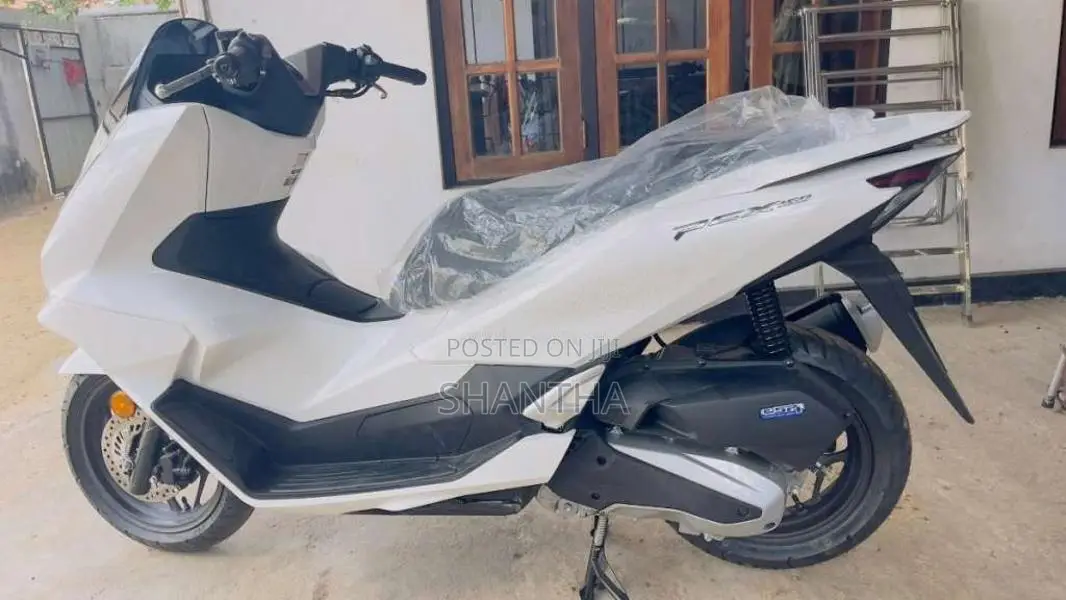 Honda Pcx 2025 Motorbike Brand New