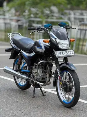 Bajaj CT-100 2011 Motorbike (Used)