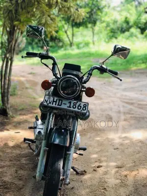Honda Benly 2000 Motorbike (Used)