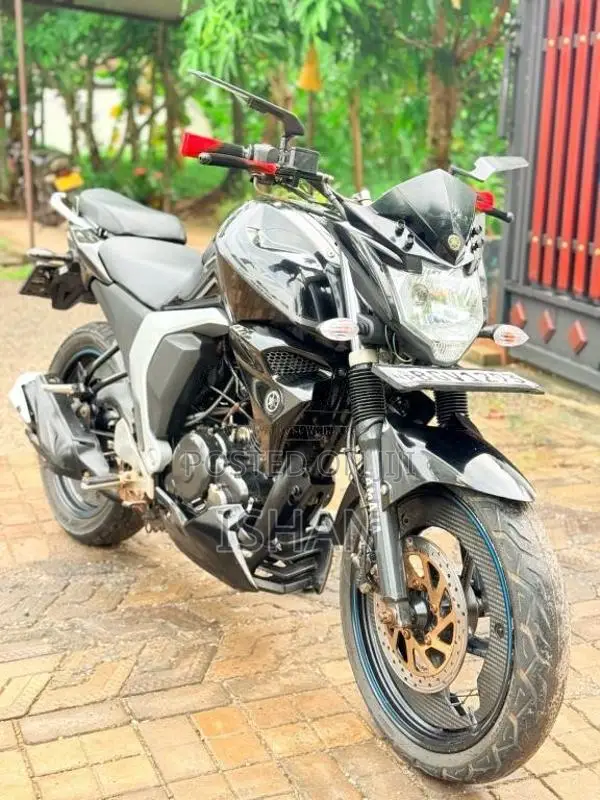 Yamaha FZ 2018 Motorbike (Used)