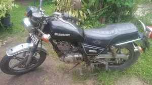 Suzuki GN125 2002 Motorbike (Used)