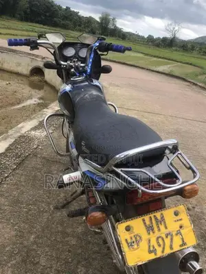 Bajaj CT-100 2011 Motorbike (Used)