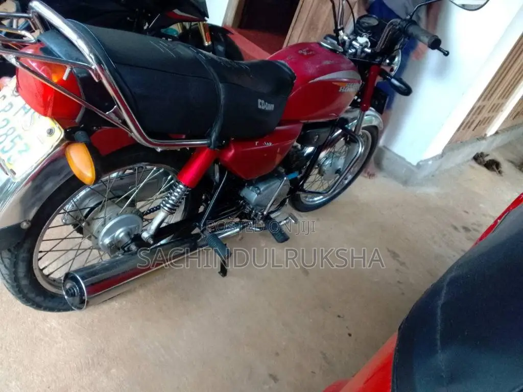 Hero-Honda Cd Dawn 2003 Motorbike (Used)