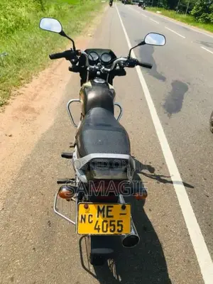 Bajaj CT-100 2005 Motorbike (Used)