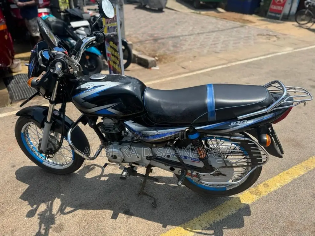 Bajaj CT-100 2015 Motorbike (Used)