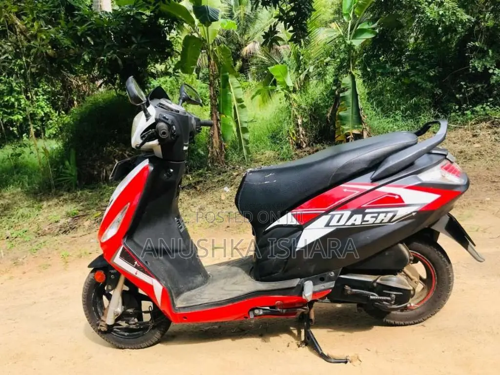 Hero Dash 2016 Motorbike (Used)