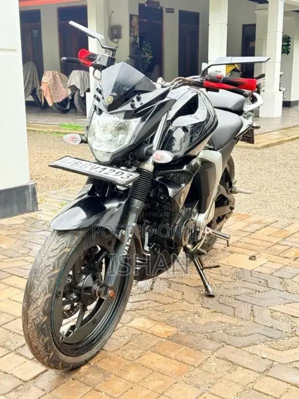 Yamaha FZ 2018 Motorbike (Used)