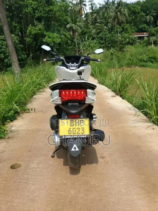 Honda PCX 150 2017 Motorbike (Used)