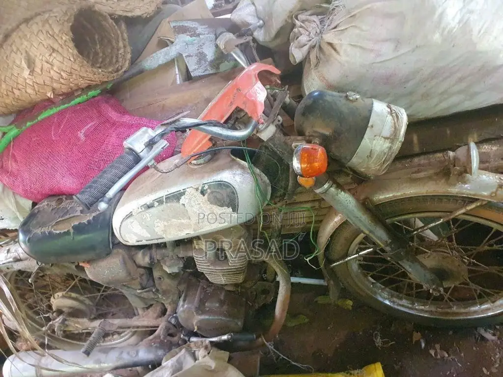 Honda CB 125 1995 Motorbike (Used)